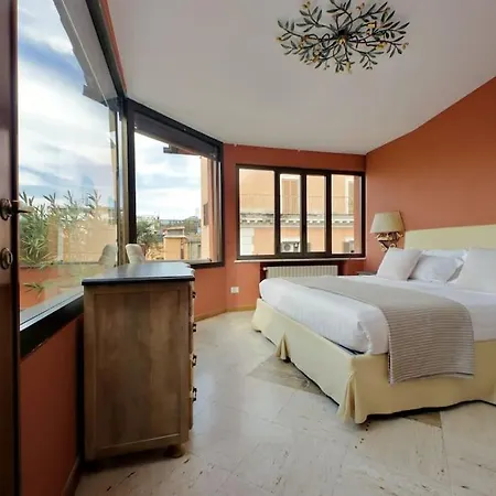 Spanish Steps Penthouse Apartment Rome