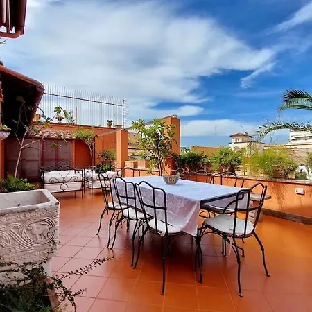 Spanish Steps Penthouse Apartment Rome