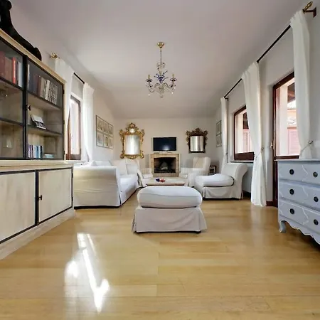 Spanish Steps Penthouse Apartamento *