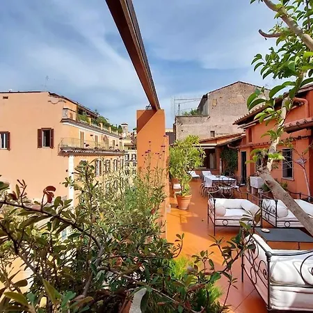 Spanish Steps Penthouse *